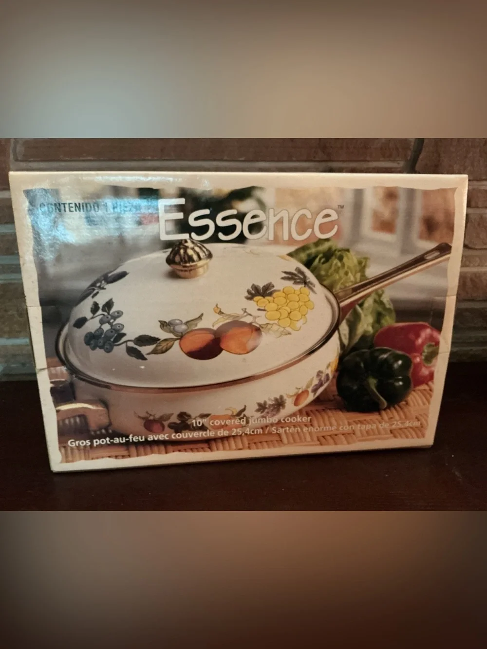 Beautiful Enamel Jumbo Cooker-10”